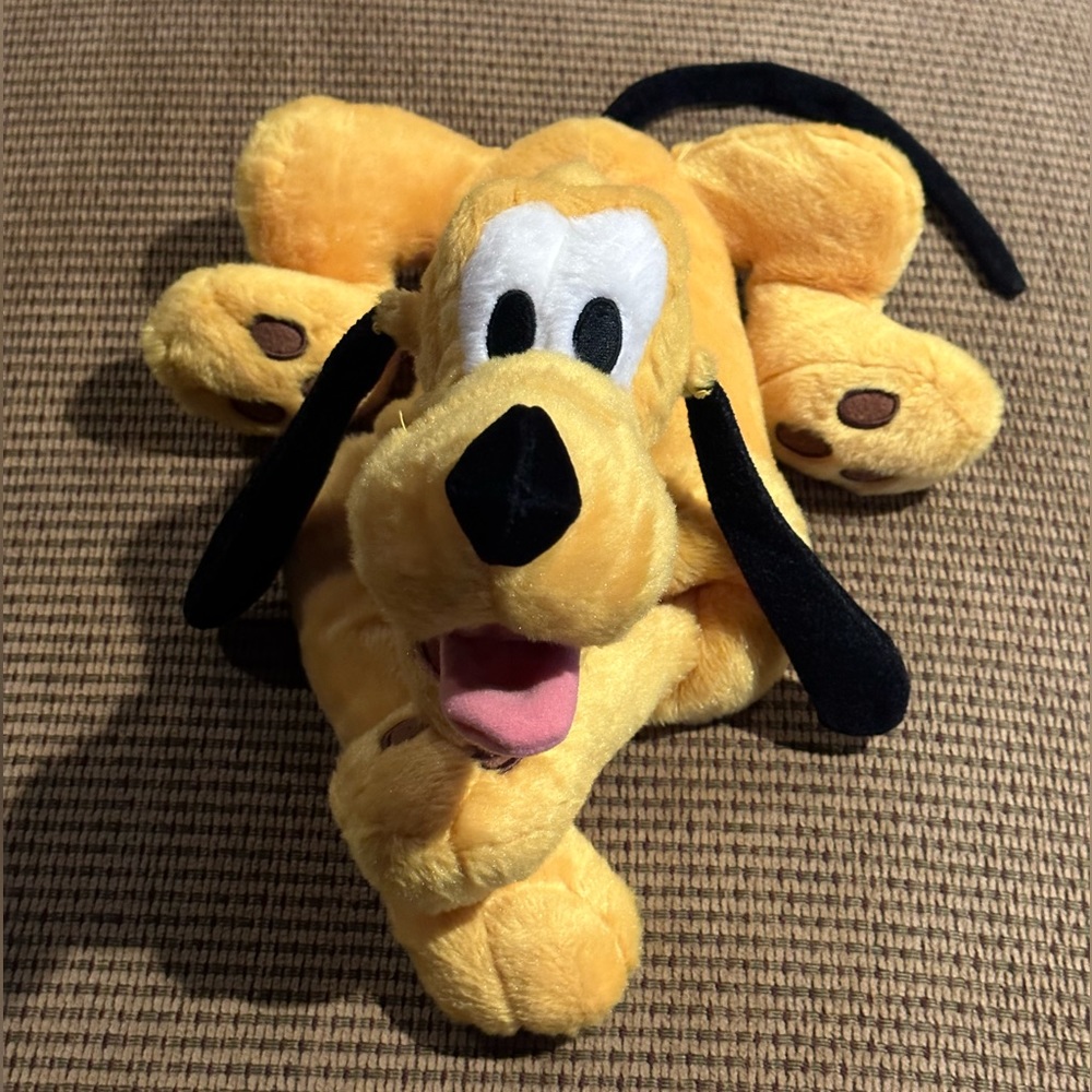 Disney Store Authentic Vintage “PLUTO” Plush